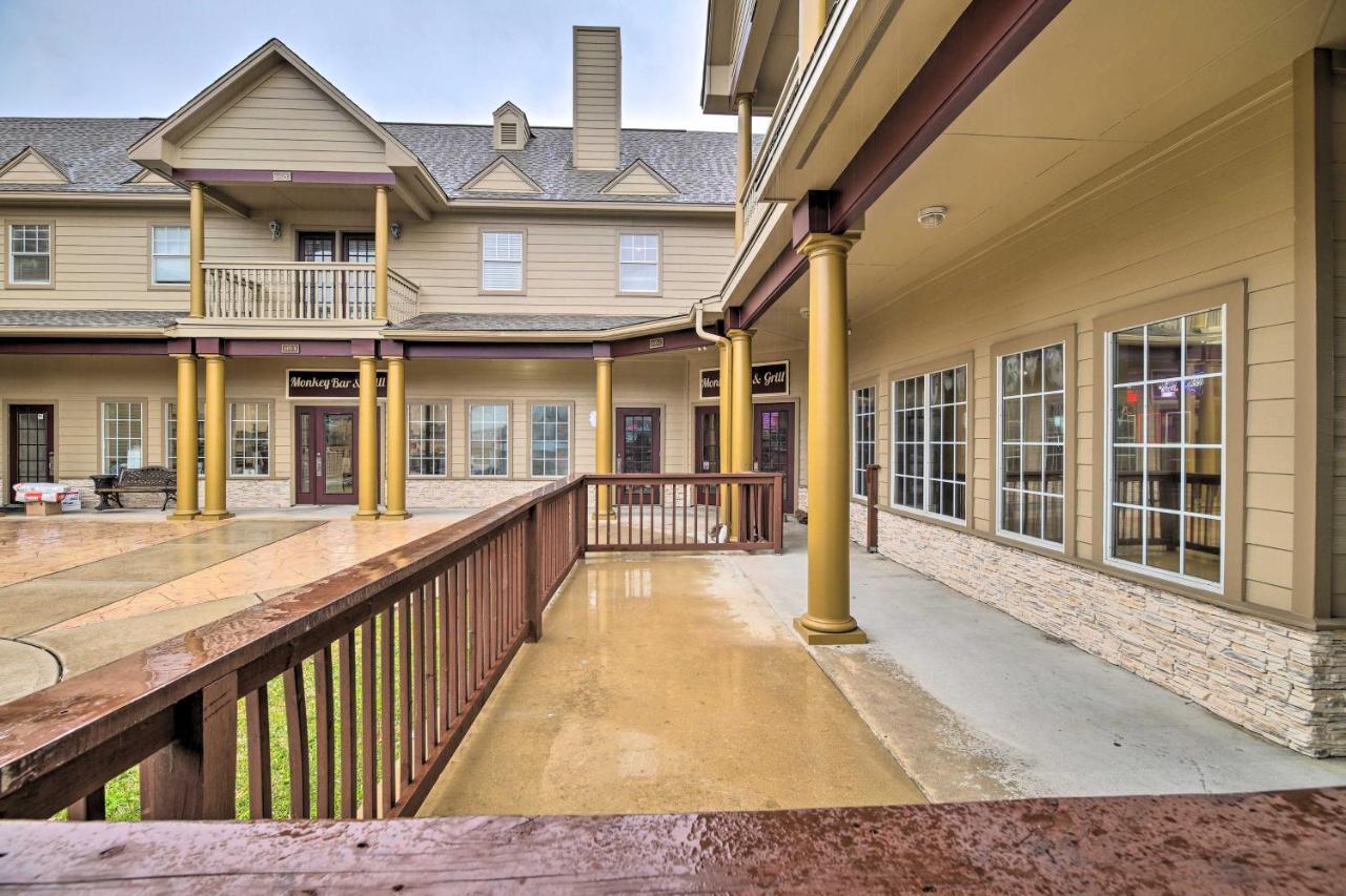 Apt With Balconies - Steps To Kemah Boardwalk! Εξωτερικό φωτογραφία