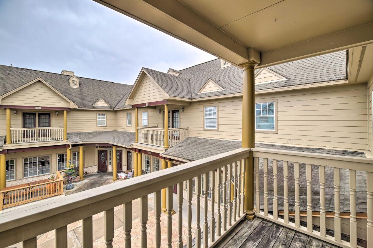 Apt With Balconies - Steps To Kemah Boardwalk! Εξωτερικό φωτογραφία
